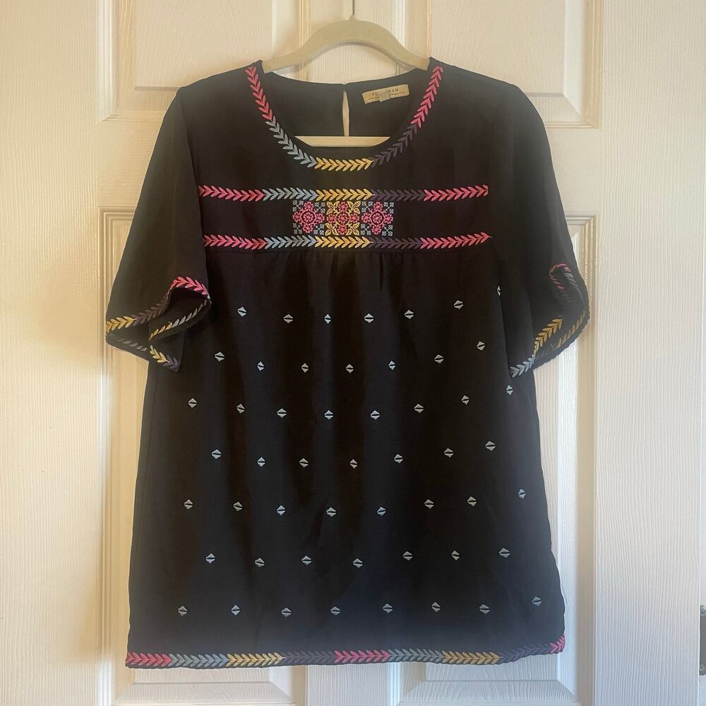 Polagram black top with colorful embroidery at the chest,hem and sleeves. Sz L